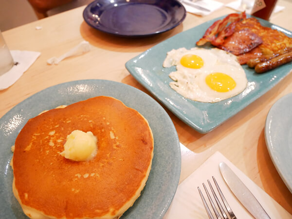 IHOPのパンケーキ