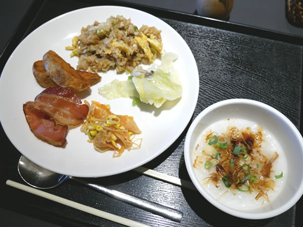 ロイヤルイン台北南西の朝食