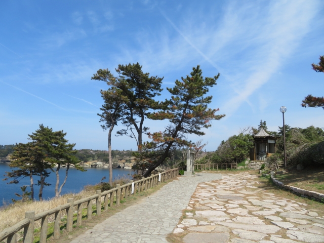 福井県の観光名所・東尋坊