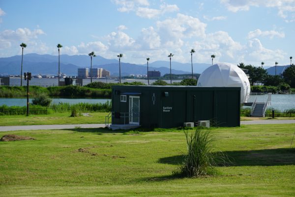 泊まれる公園 INN THE PARKのサニタリー棟