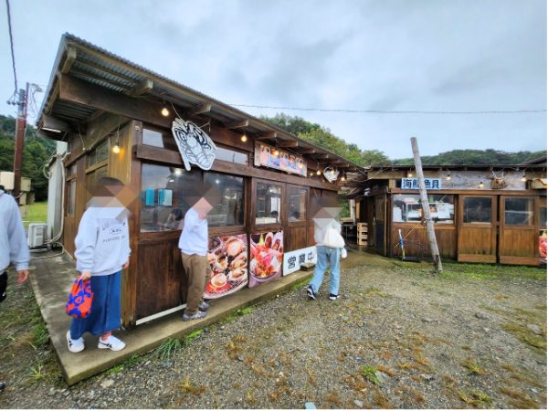 三重パルロードにある浜焼きのお店