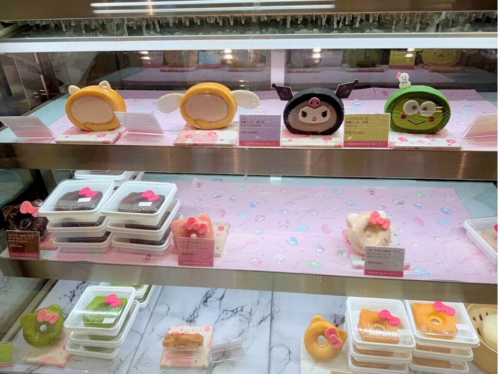 サンリオカフェのテイクアウトのスイーツ