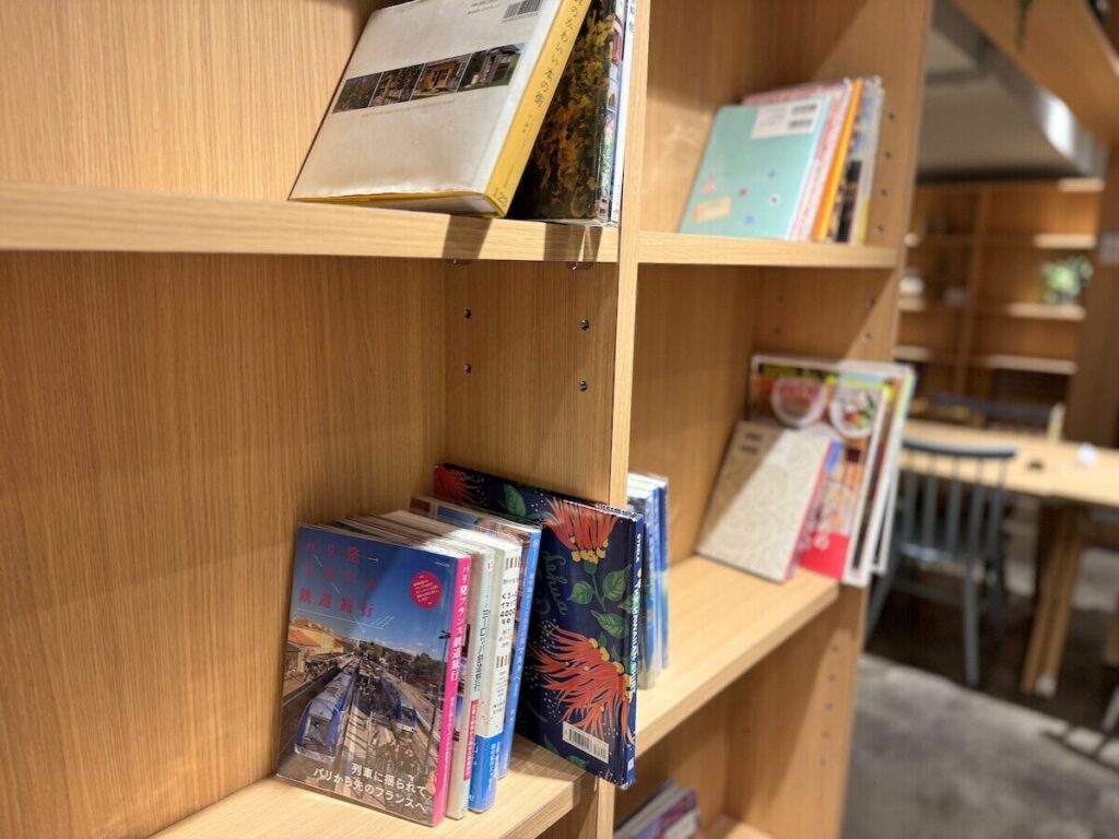 池袋駅直結HIS THE ROOM of journey CAFEの本