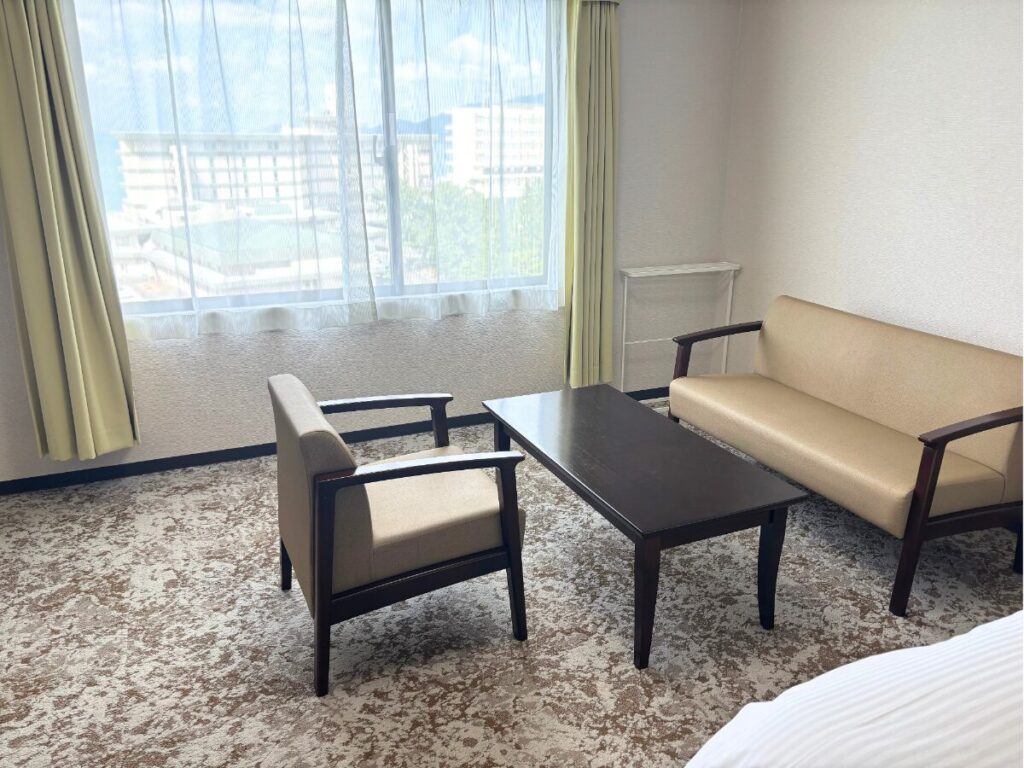 メルキュール佐賀唐津リゾートお部屋のソファセット