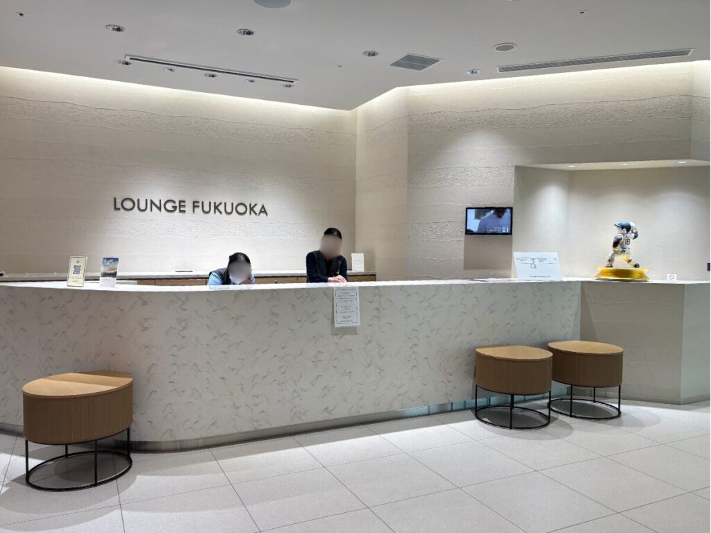 ラウンジ福岡のフロント