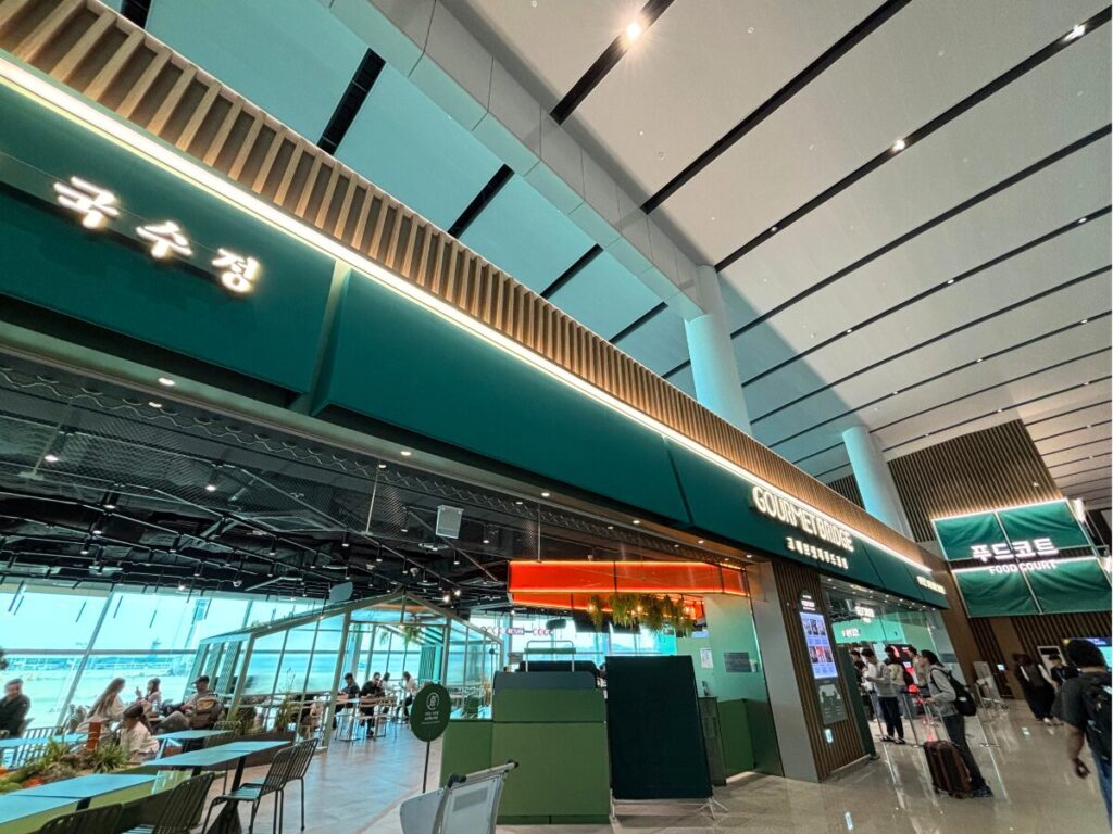 仁川空港第2ターミナルのフードコート