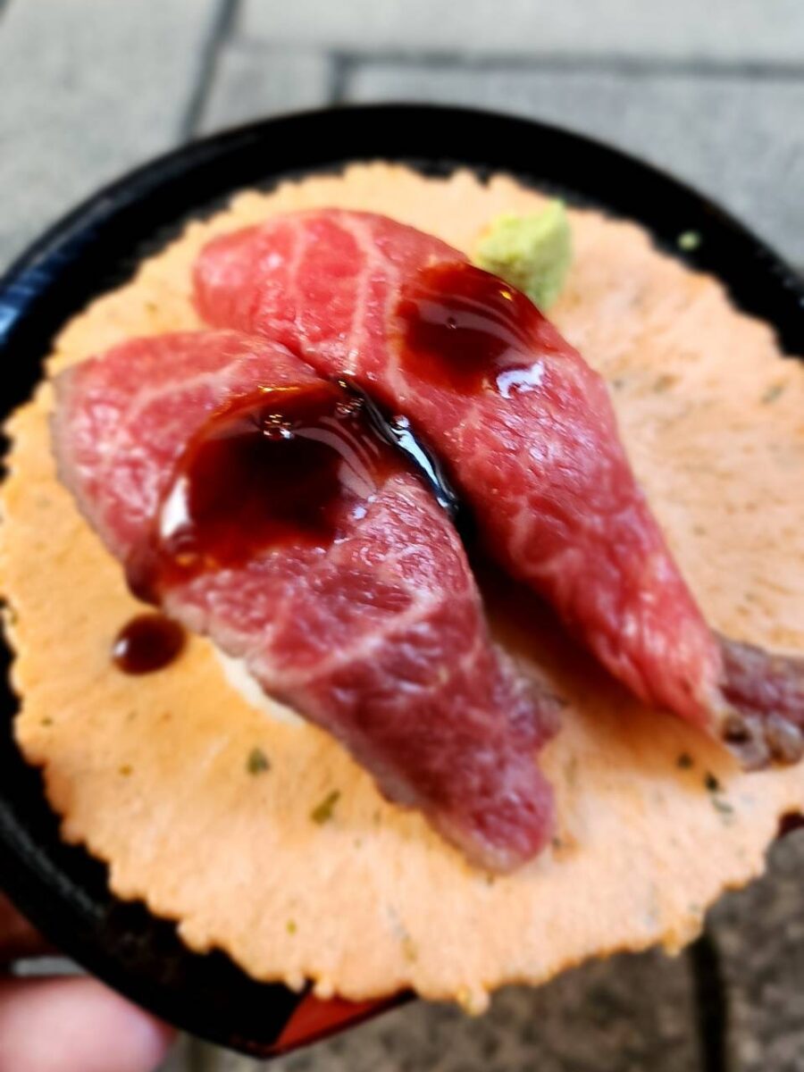 「千成亭」近江牛トロ握り寿司