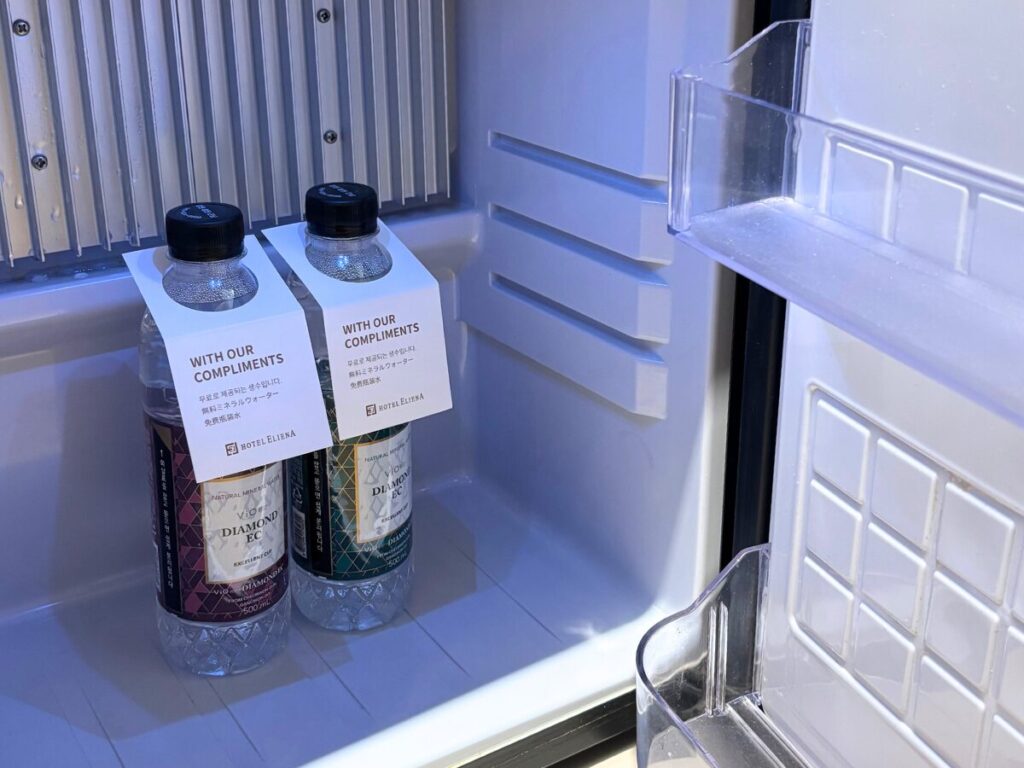 ホテルエリエナ(HOTEL ELIENA)で毎日提供される水