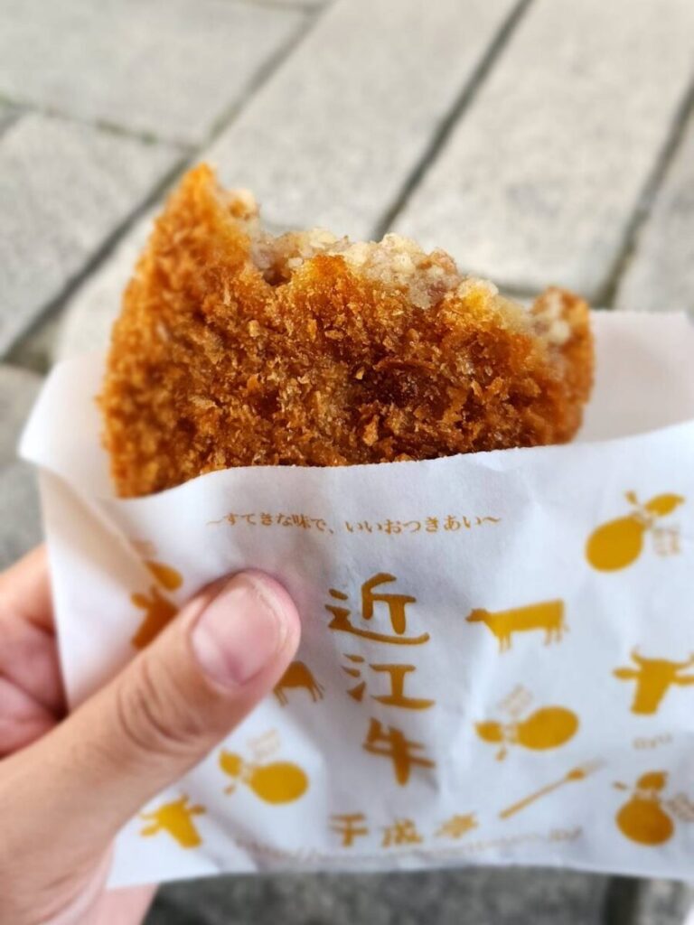 近江八幡の千成亭の近江牛コロッケ