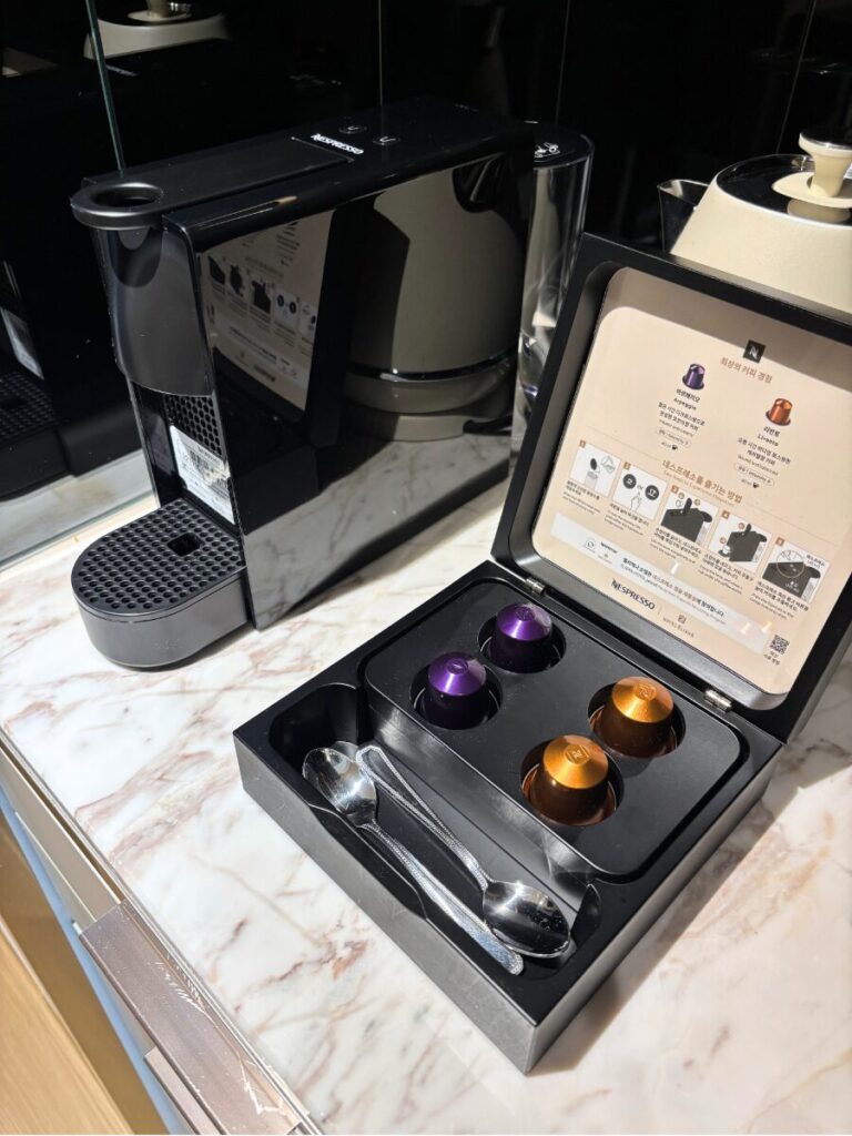 ホテルエリエナ(HOTEL ELIENA)客室のアメニティ(ネスプレッソ)