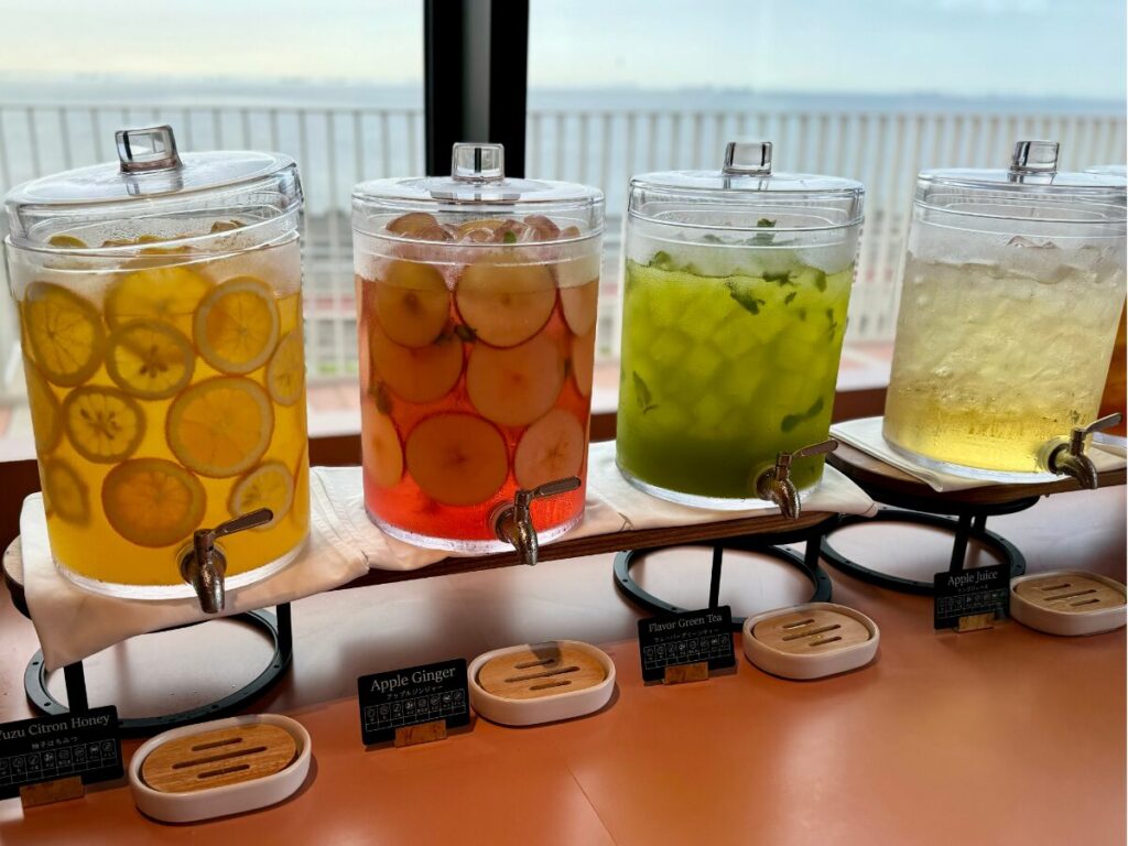 1955東京ベイ朝食のドリンク