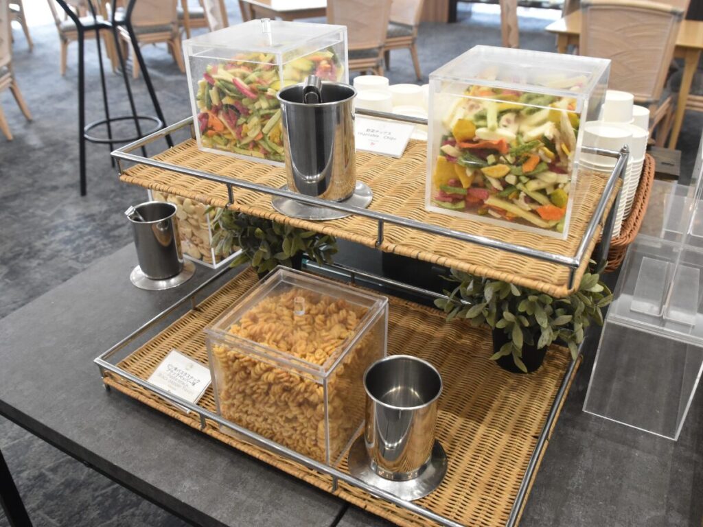 メルキュール福岡宗像リゾート＆スパのラウンジのスナック