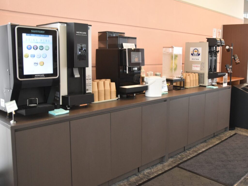 メルキュール福岡宗像リゾート＆スパのデイタイムのラウンジ