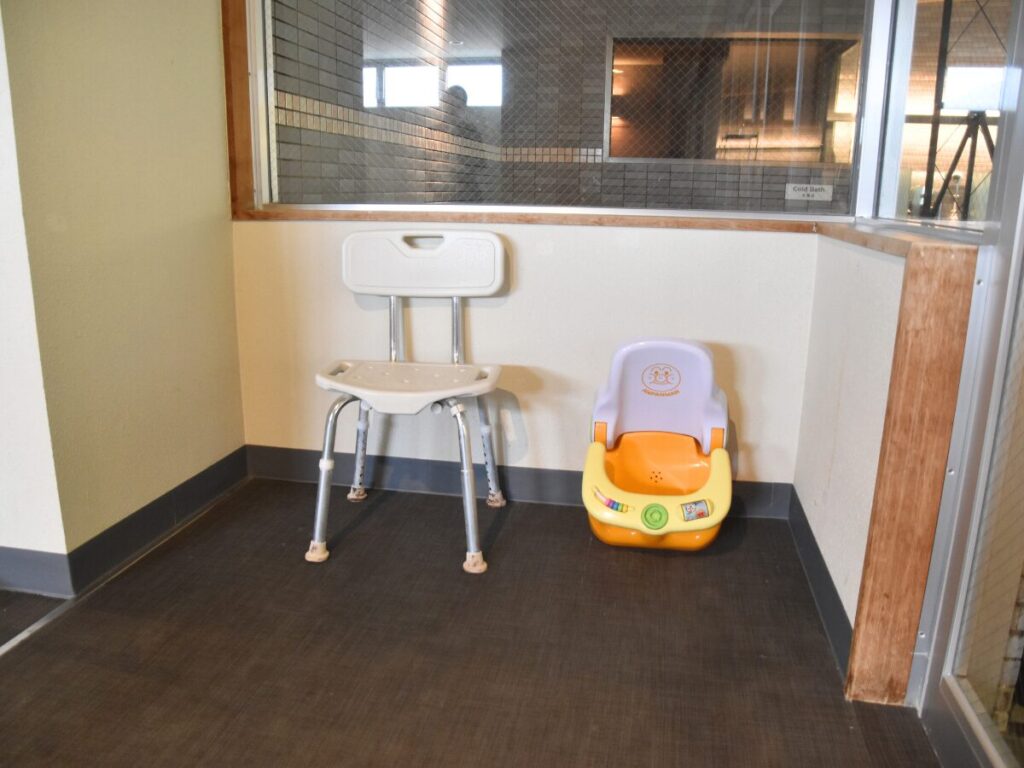 メルキュール福岡宗像リゾート＆スパの大浴場のキッズチェアなど