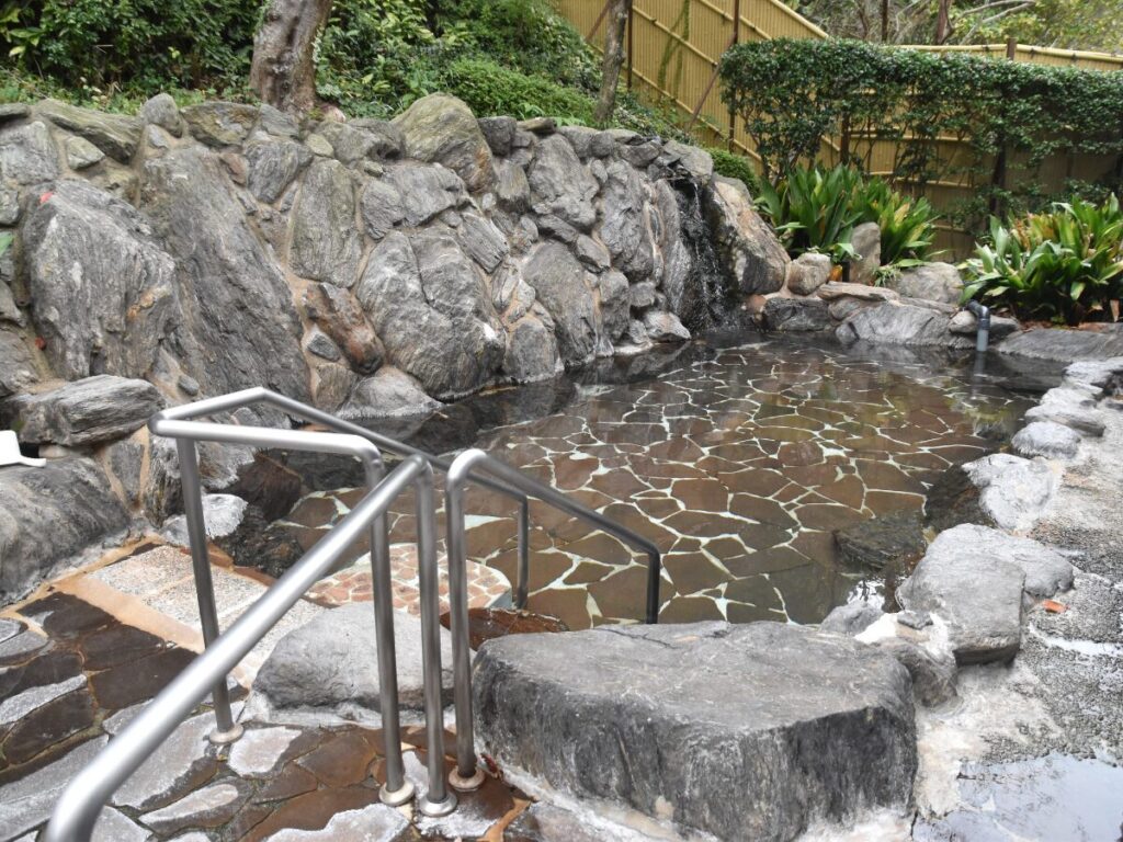 メルキュール福岡宗像リゾート＆スパの露天風呂