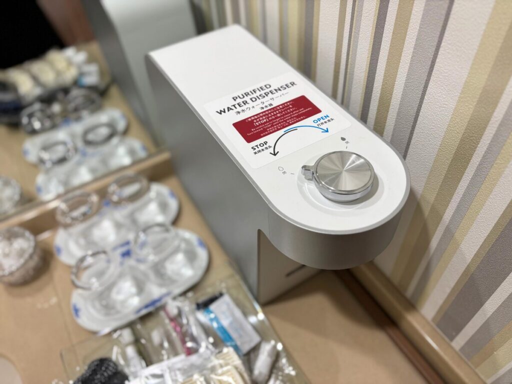 ホテルアムステルダムのお部屋の浄水器