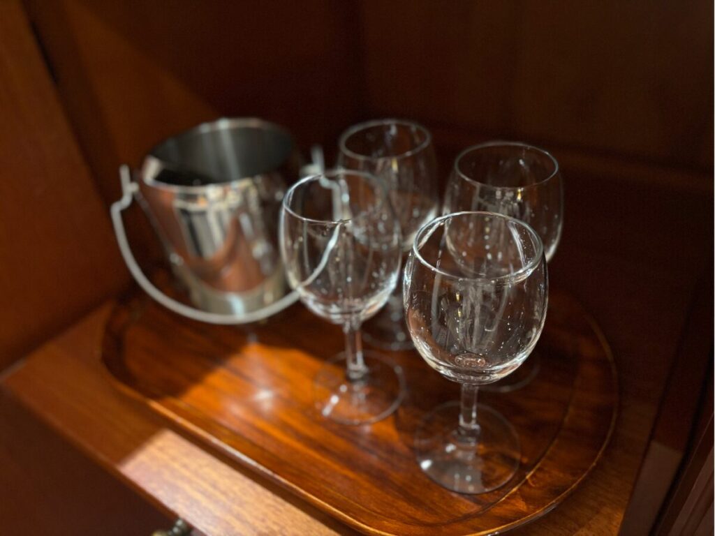 ホテルアムステルダムのワイングラス