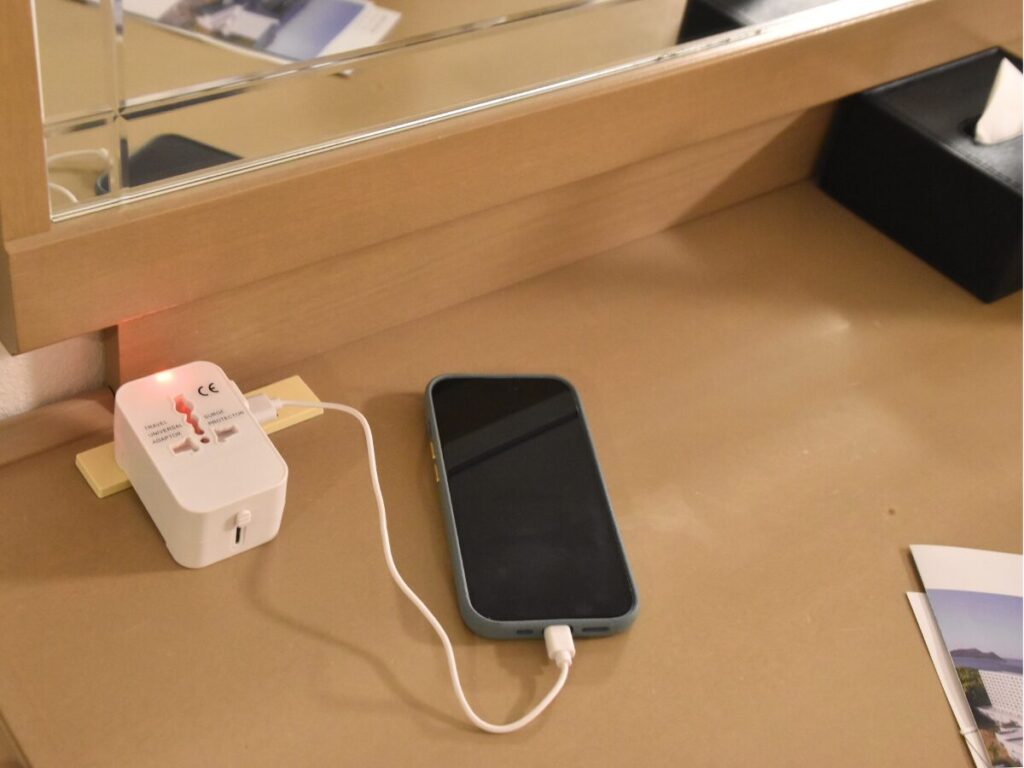 万能マルチプラグ使用中