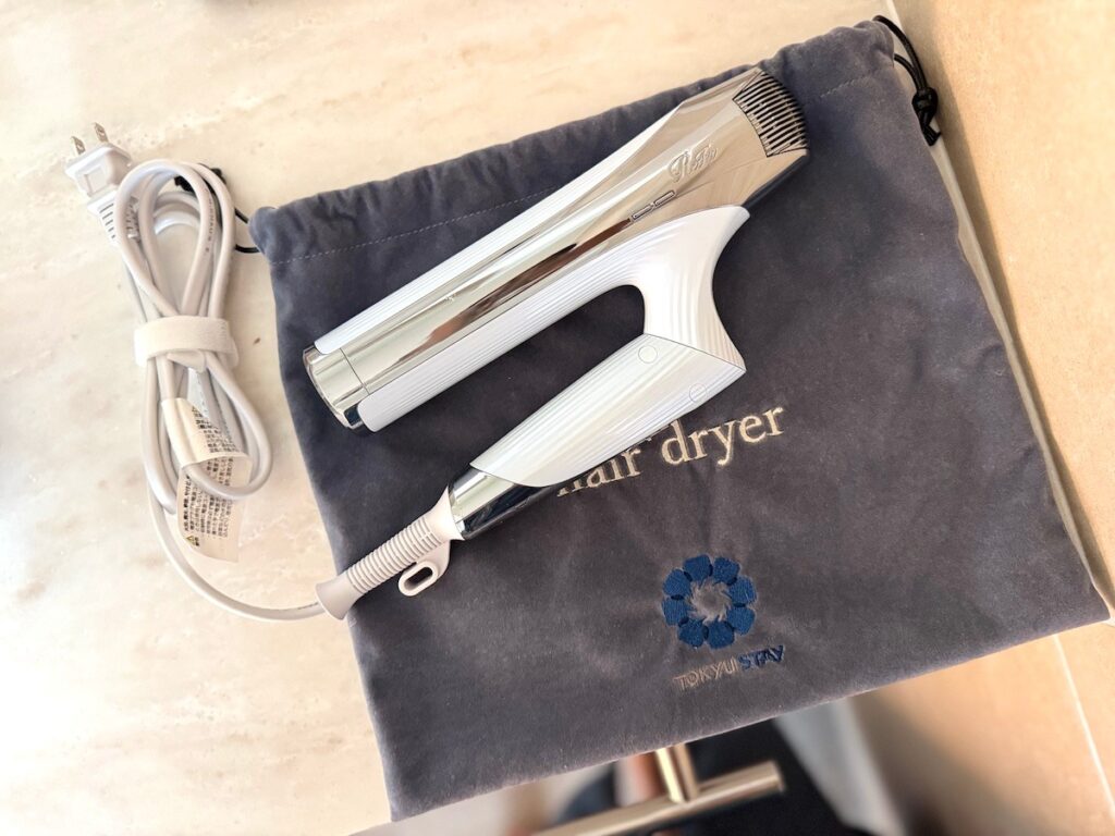 東急ステイ沖縄那覇の客室ドライヤーはリファ