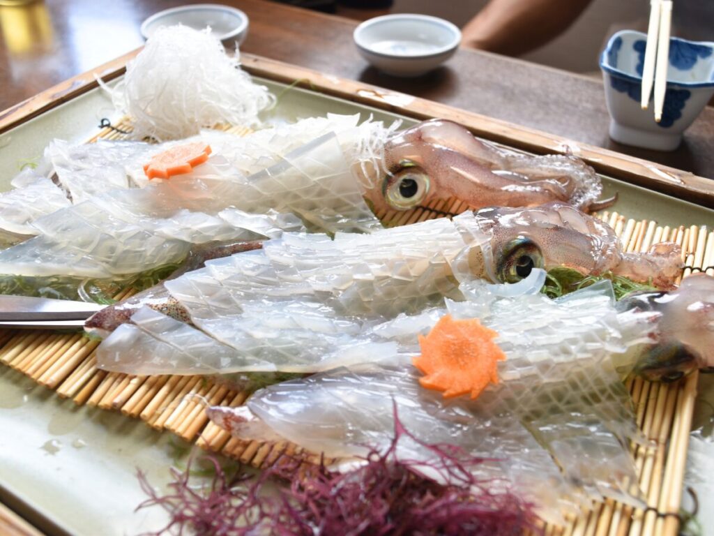 呼子大和のイカの活き造り