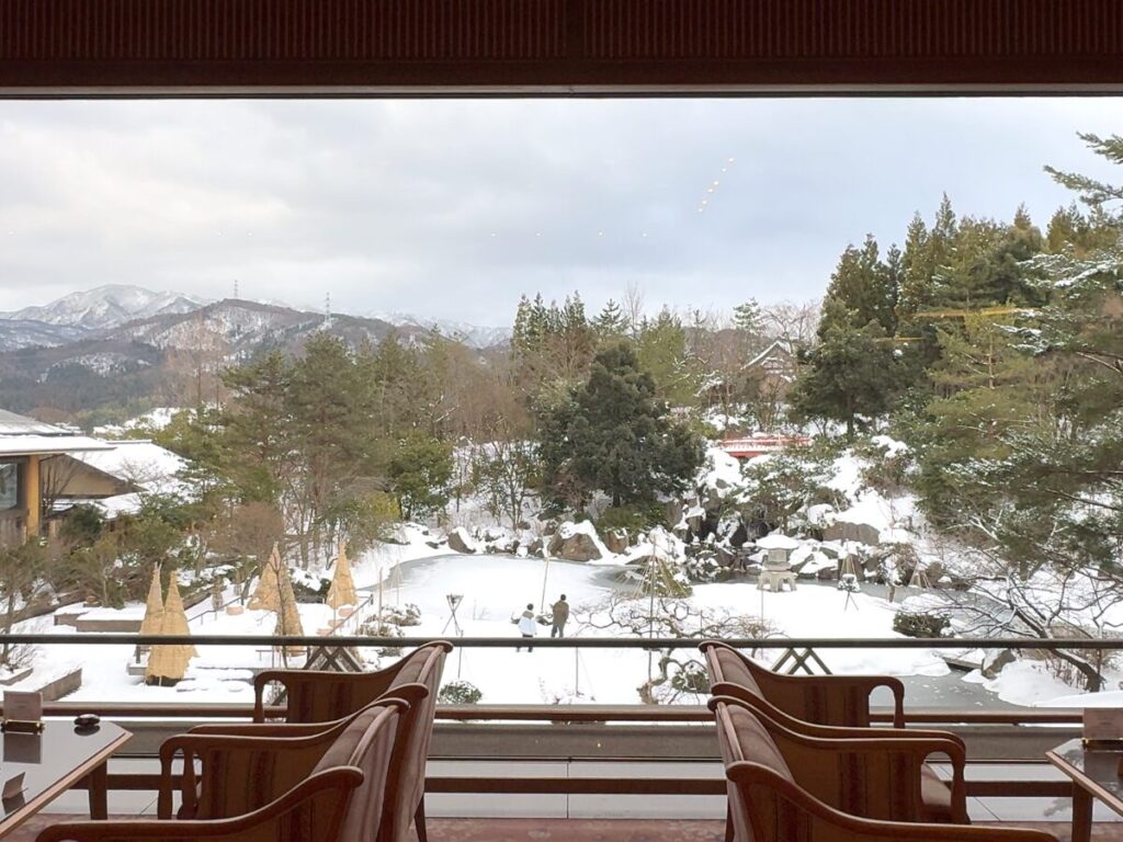 白玉の湯 華鳳ロビー