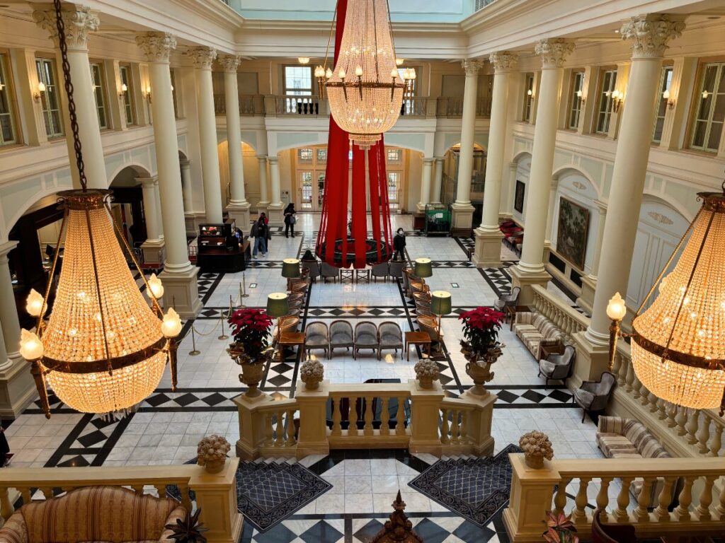 ホテルアムステルダムのロビー