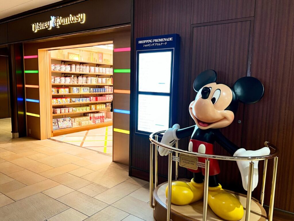 シェラトン・グランデ・トーキョーベイの中のディズニーストア