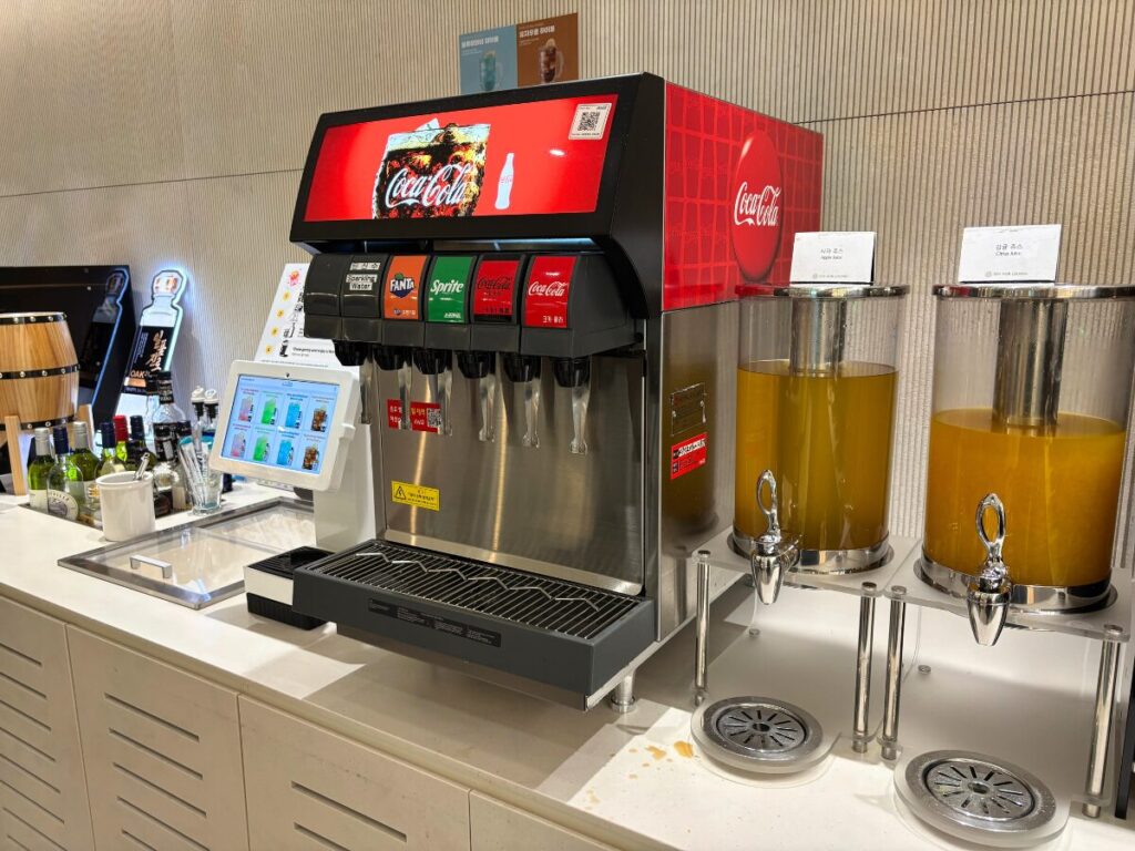 仁川空港第2ターミナルのスカイハブラウンジのソフトドリンク