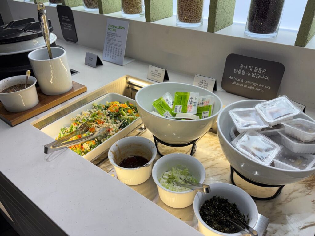 仁川空港第2ターミナルのスカイハブラウンジの和食